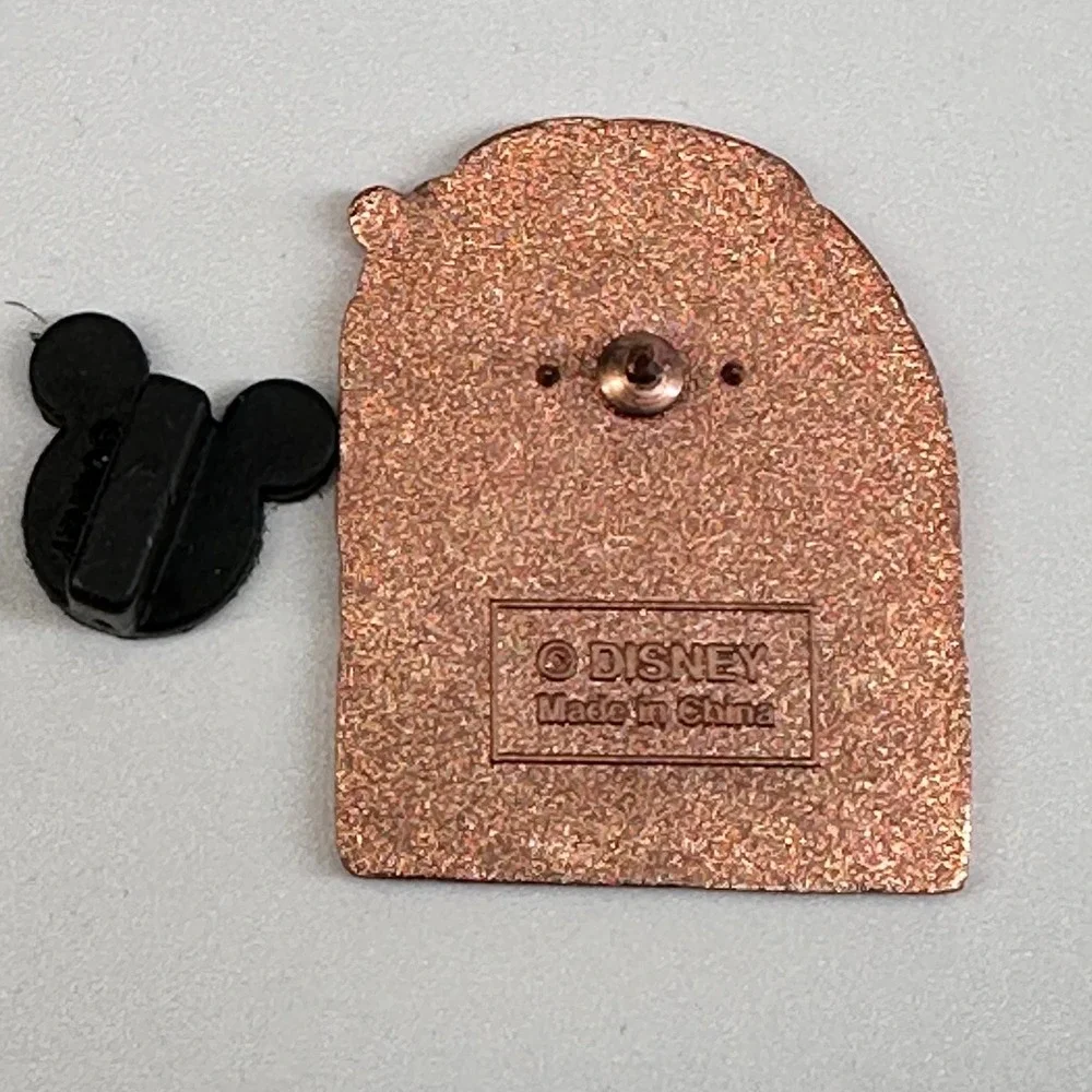 Disney vtg pin